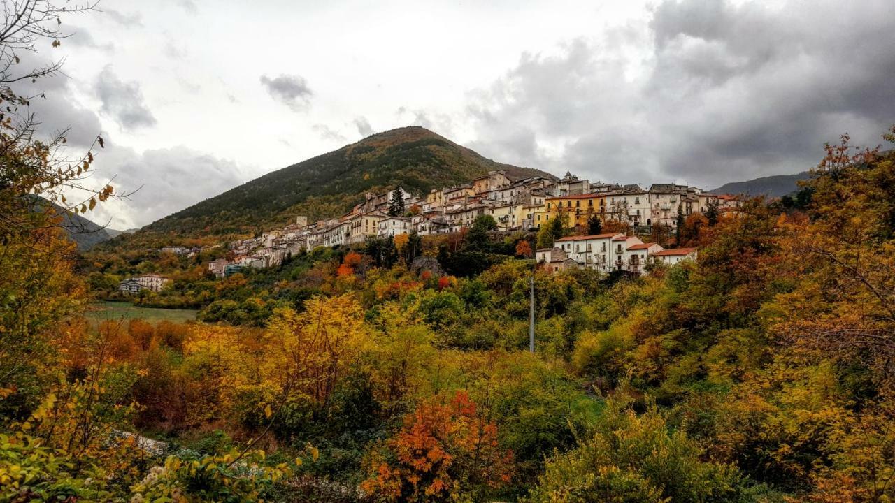 Casa Ai Piedi Della Riserva Naturale Pettorano sul Gizio Εξωτερικό φωτογραφία